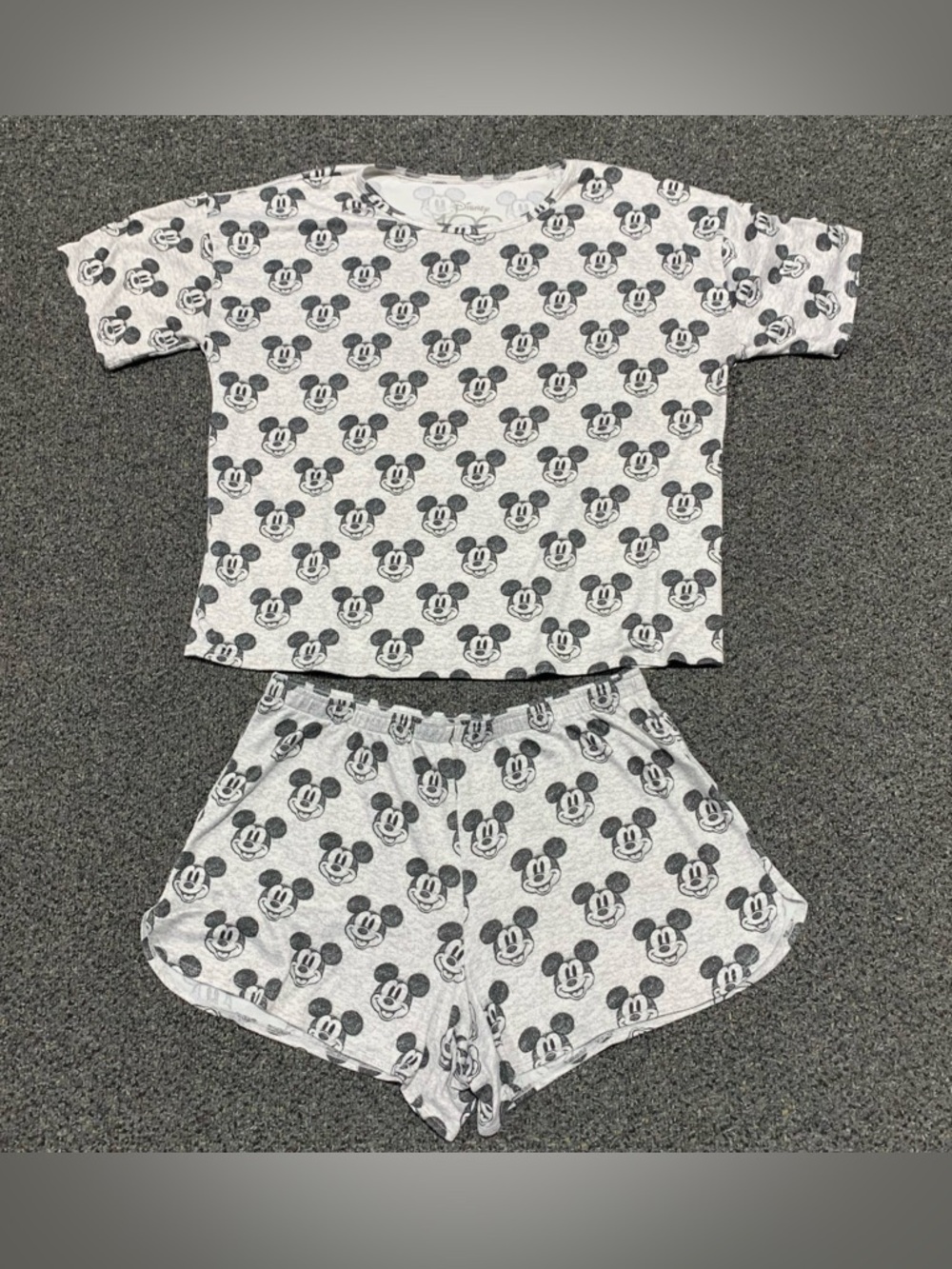 Disney Mickey Mouse women’s size large pajama set